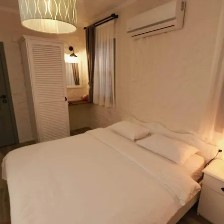 Herakles Butik * Çeşme