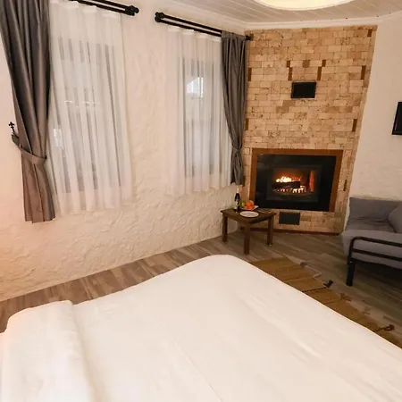 Herakles Butik * Çeşme