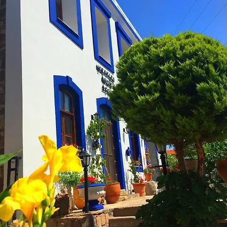 Oda ve Kahvaltı Herakles Butik Çeşme