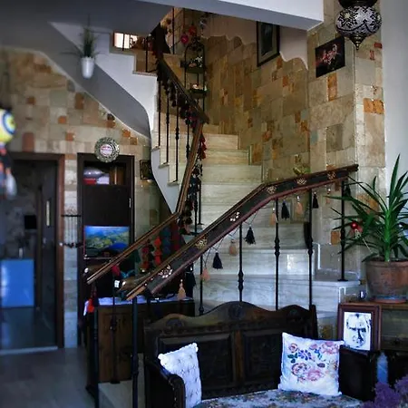 Herakles Bed & Breakfast