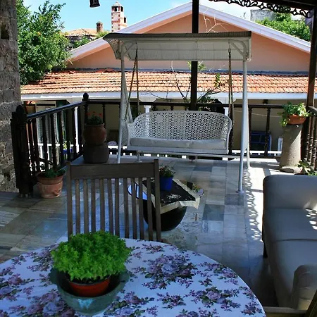 Herakles Butik Oda ve Kahvaltı *