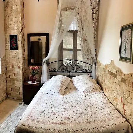 Oda ve Kahvaltı Herakles Butik Çeşme