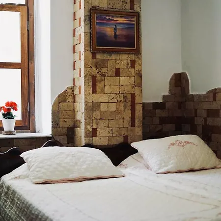 Oda ve Kahvaltı Herakles Butik Çeşme