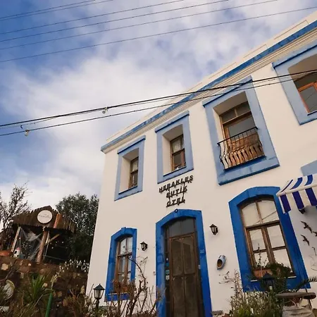 לינה וארוחת בוקר Herakles *